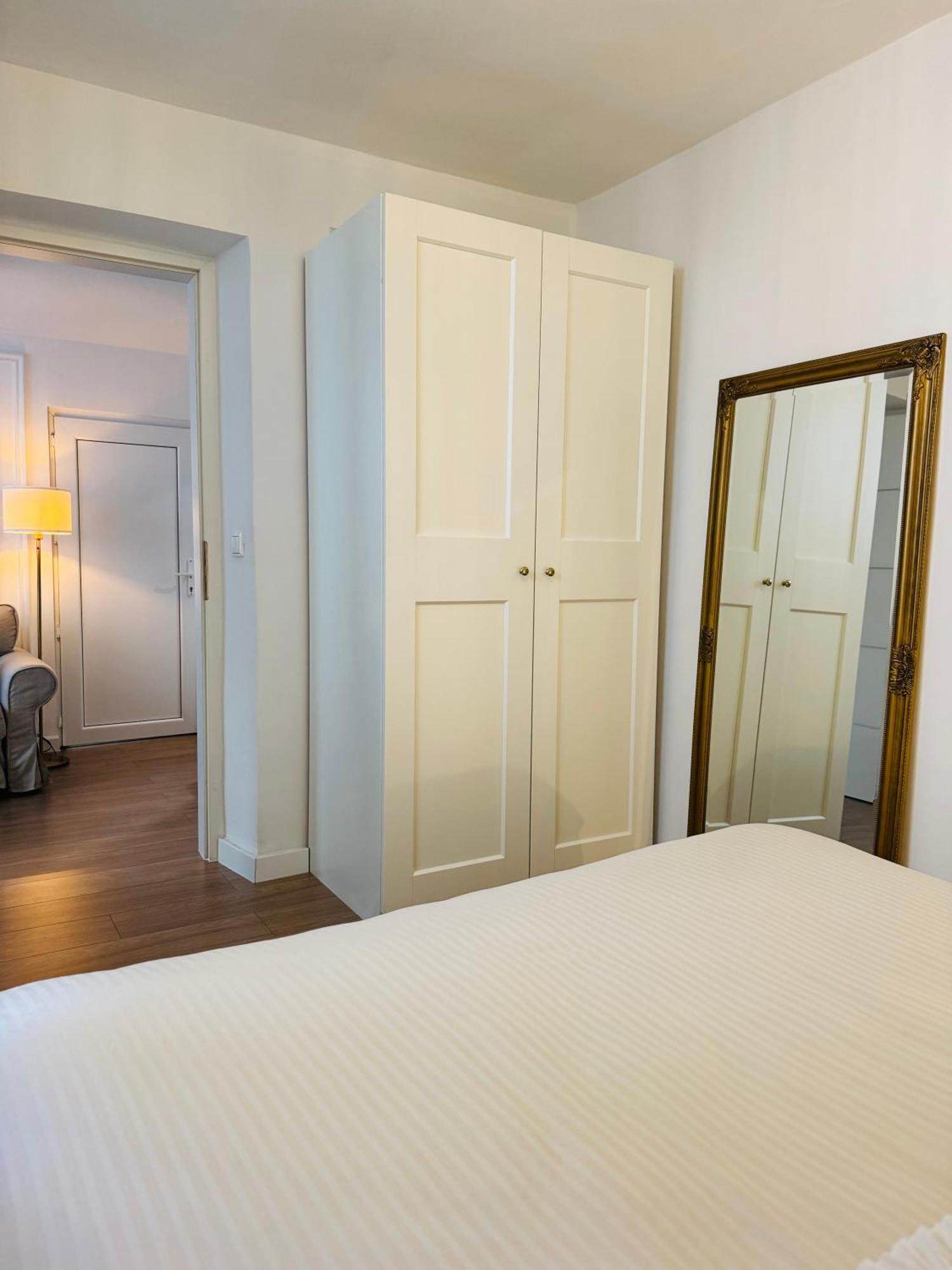 Apartment Stari Dvor Kastela Exterior photo